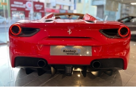 Ferrari - 488 Pista Spider